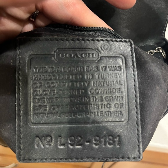 SOLD Vintage Coach Whitney in black leather with gunmetal hardware style 9181 - Picture 6 of 6